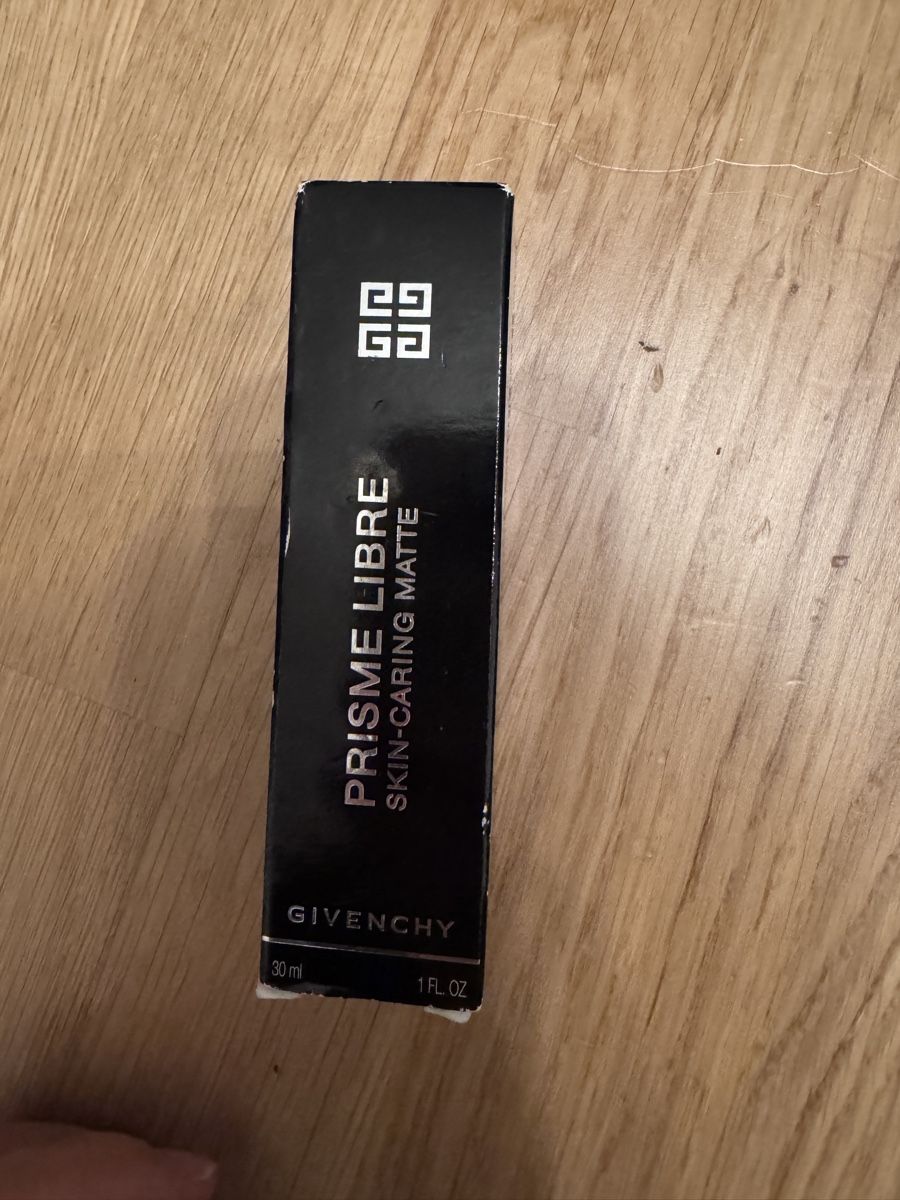 Givenchy Make-up: Givenchy Prisme Libre Foundation, neu. – Neu und originalverpackt aus Zürich von hanna1990 1