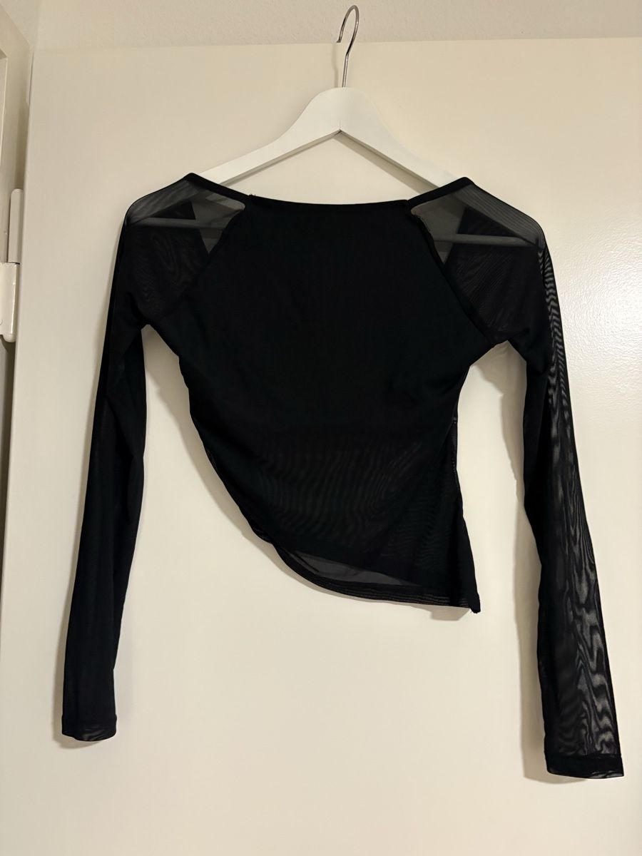 Tops: Langarm Top Gr.36 – Gebraucht aus Münchenstein von cyoni 1