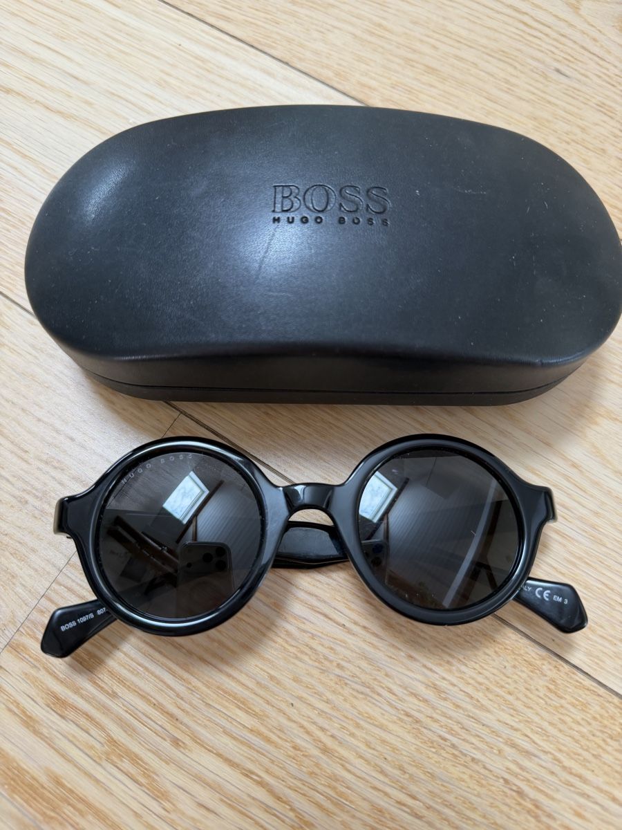Hugo Boss Brillen & Gläser: Hugo Boss sunglasses – Neu (gemäss Beschreibung) aus Küsnacht ZH von lfo_f8w5 1