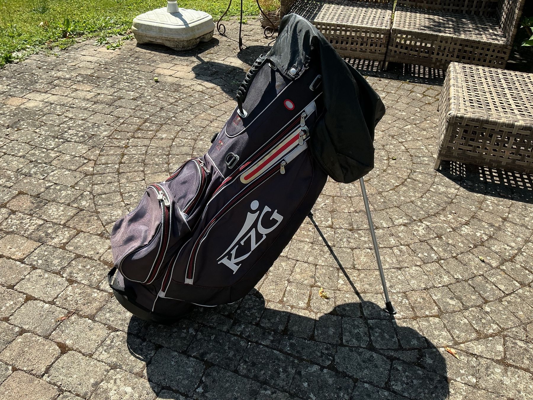 Borse da donna: Golfbag Damen gebraucht – Usato da Niederlenz venduto da wile01
