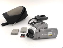 Canon Legria HF R26 Videokamera mit Zubehör guter Zustand
