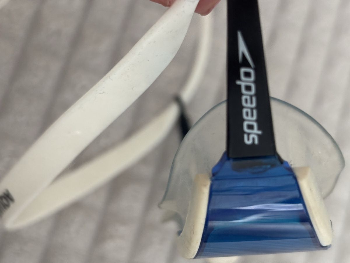 Speedo Lunettes & Verres: Schwimmbrille Speedo Aquapulse Max – D'occasion à Zug par Biki72 4