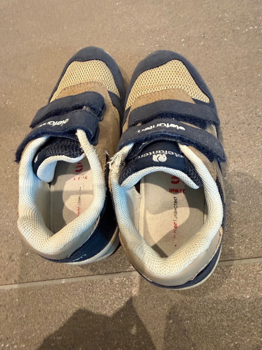 Elefanten Chaussures garçon: Sneakers, Grösse 25, Elefanten – D'occasion à Haslen AI par s176 9
