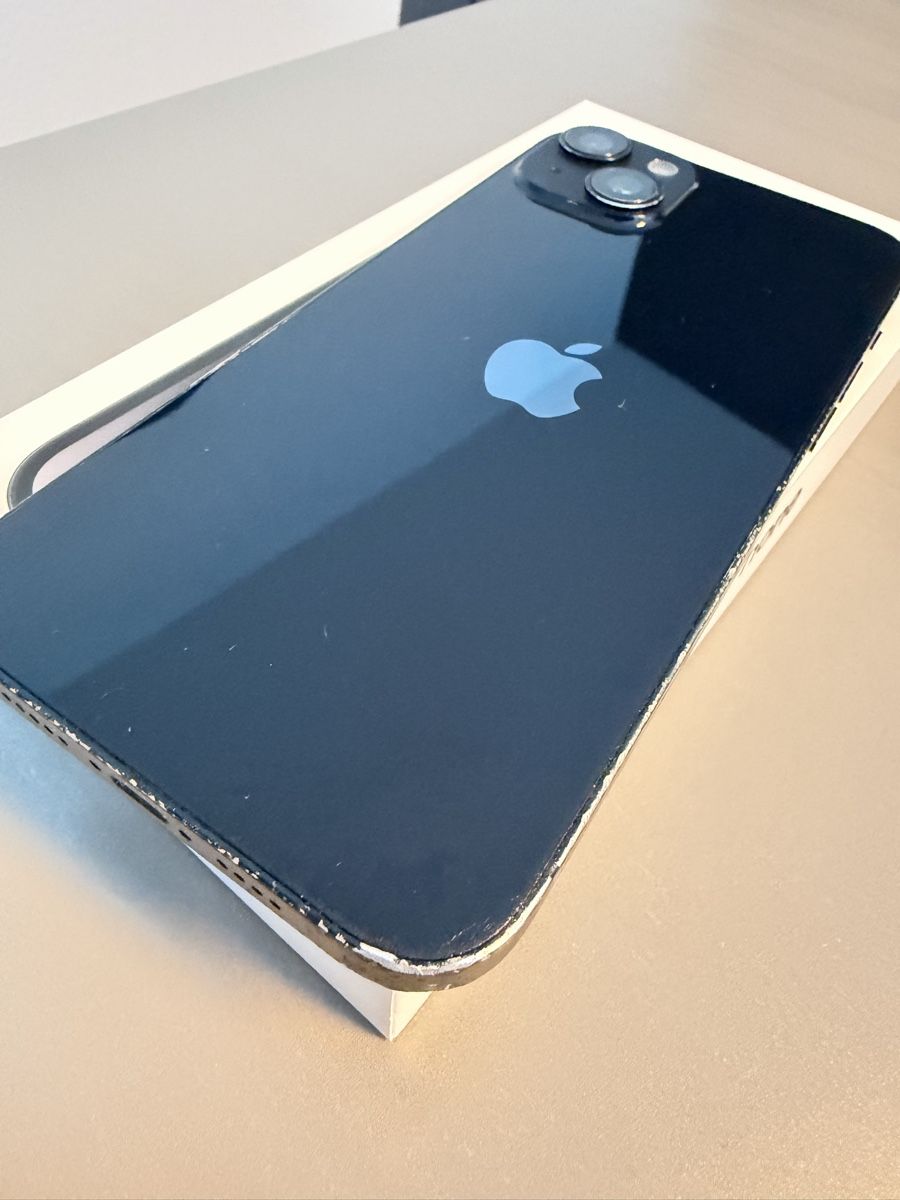 Apple Portables: Apple iPhone 13 Plus 128GB – D'occasion à Brigerbad par kate1111 1