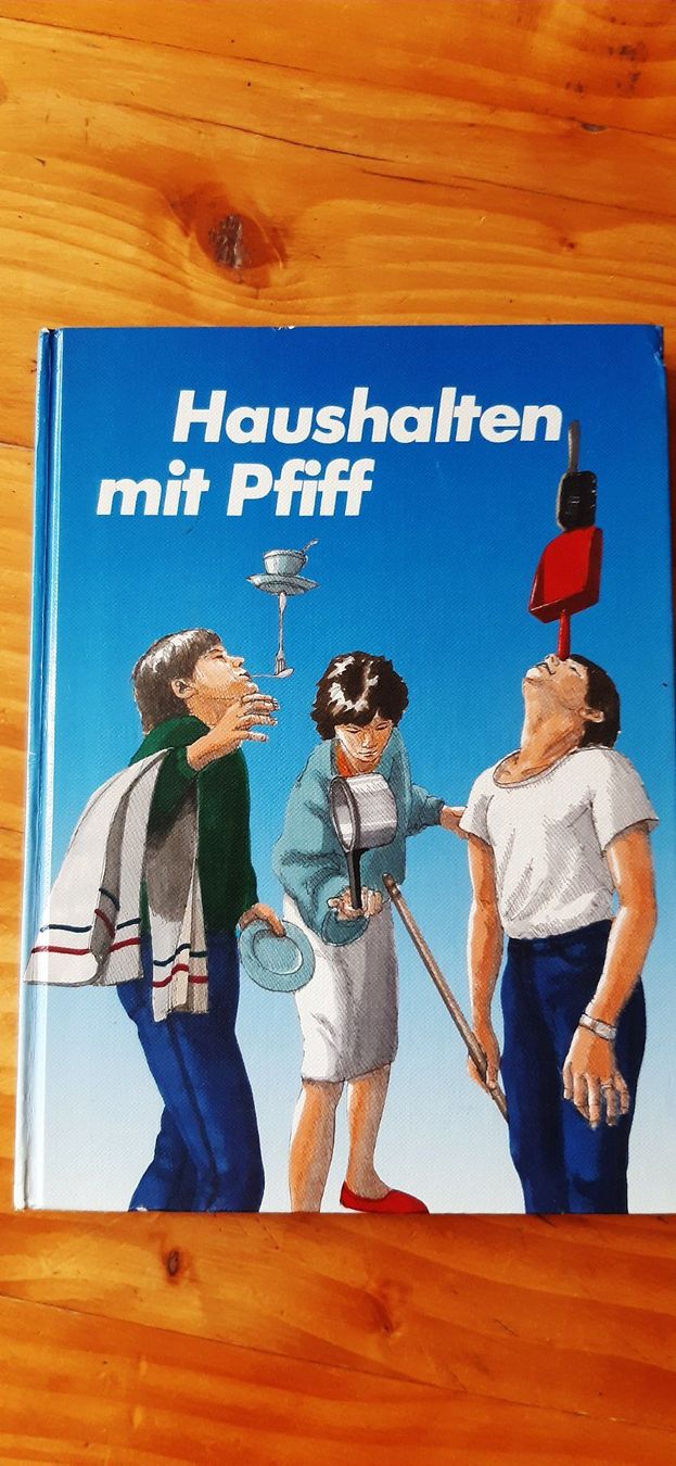 Livres: Buch- Haushalten mit Pfiff – D'occasion à Doppleschwand par Sandrafritz