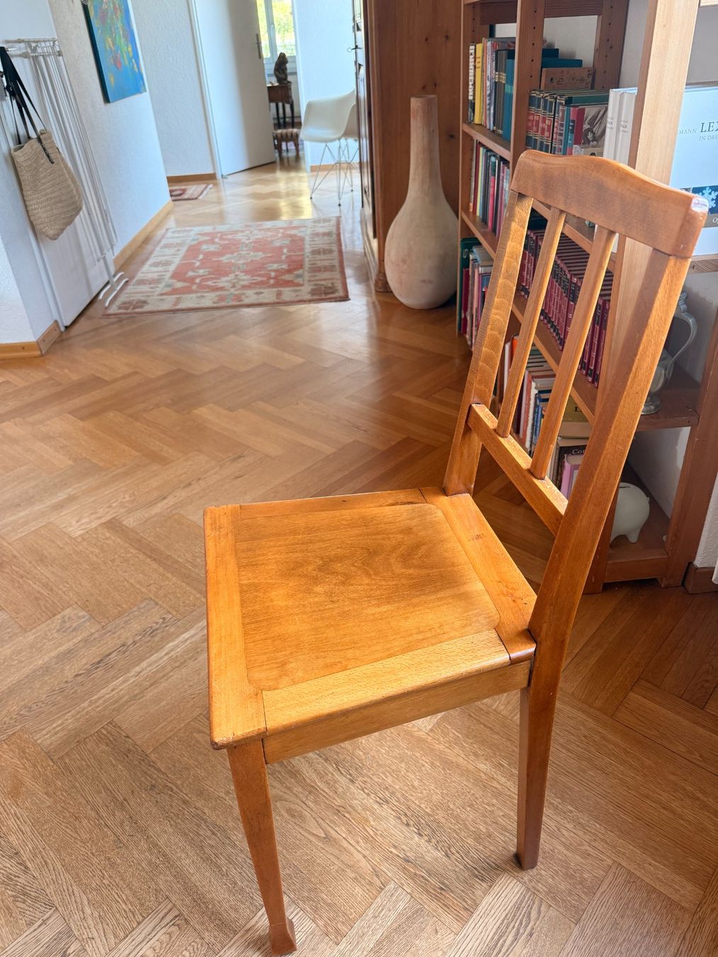 Chaises: Alter Holzstuhl – D'occasion à Köniz par Evafelchlin 1