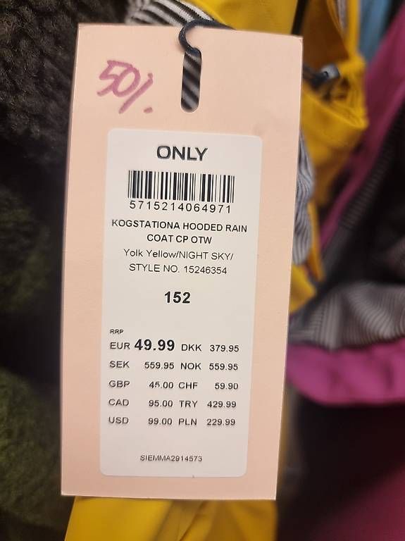 Mäntel: Only Kids Regenmantel Neuware – Gebraucht aus Gunzwil von daryl090496 2