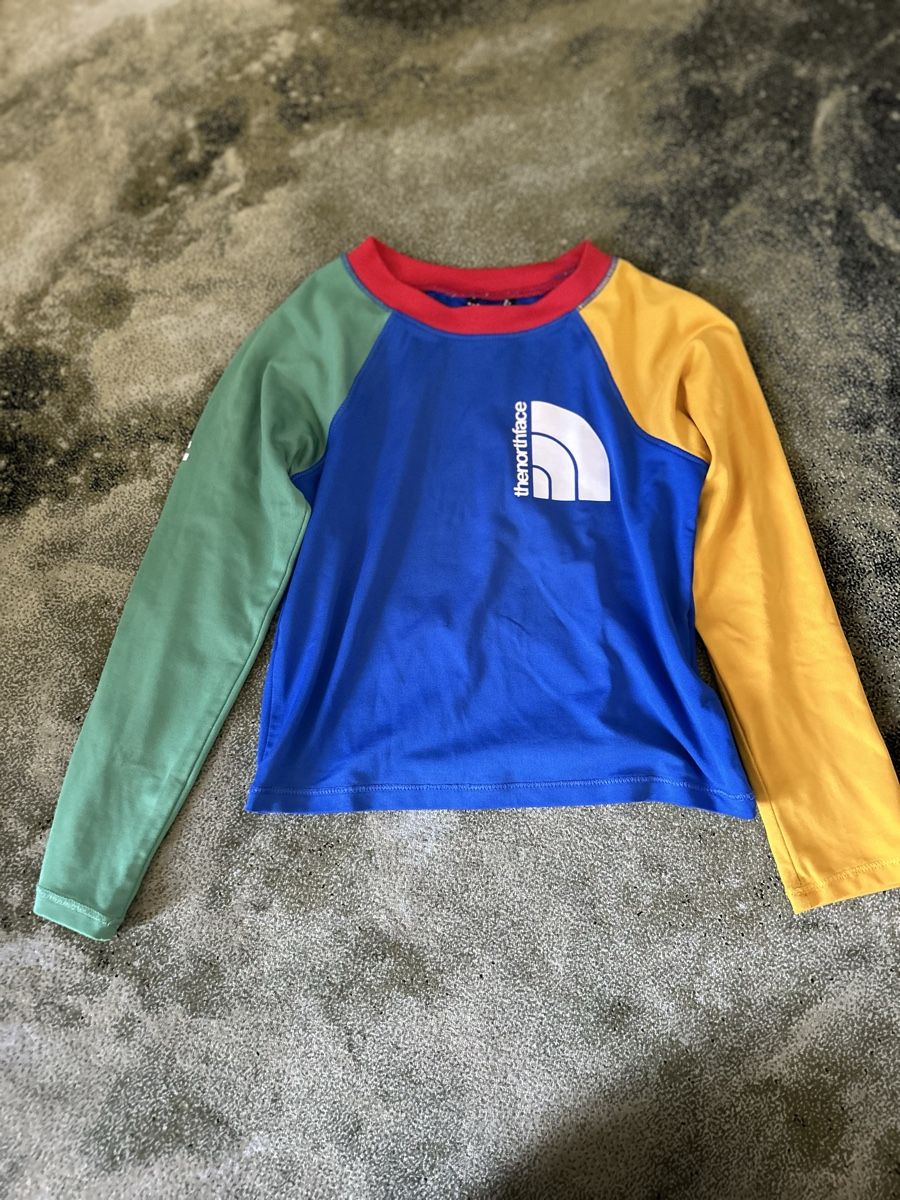 North Face Costumi da bagno: Swimmshirt / The North Face / UV Spf 40 / 2-3Y – Usato da Zollikon venduto da JuRock