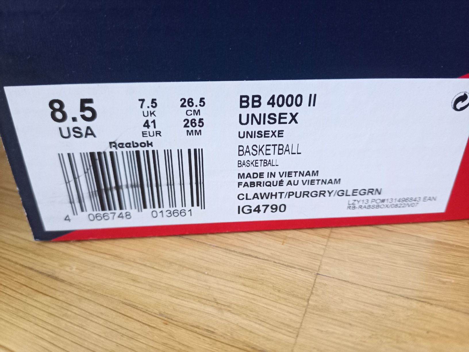 Reebok Scarpe da uomo: Reebok Englishe Sneaker, Gr. 41, neu mit Etikett. – Nuovo e nell'imballaggio originale da Stäfa venduto da krp54 7