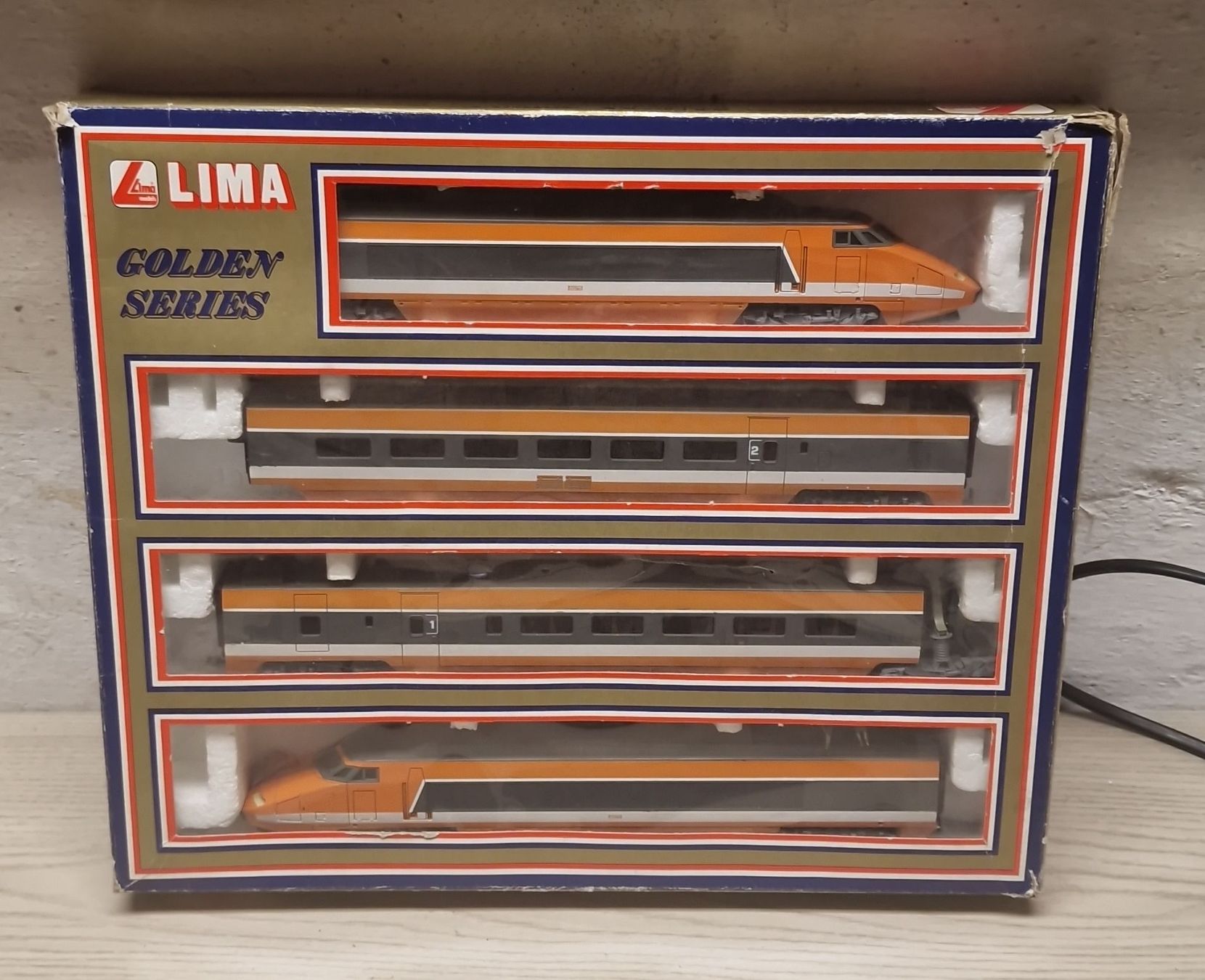 Lima Trains électriques: LIMA Golden Series Zug Modell  – D'occasion à Herzogenbuchsee par ioa_zcm6