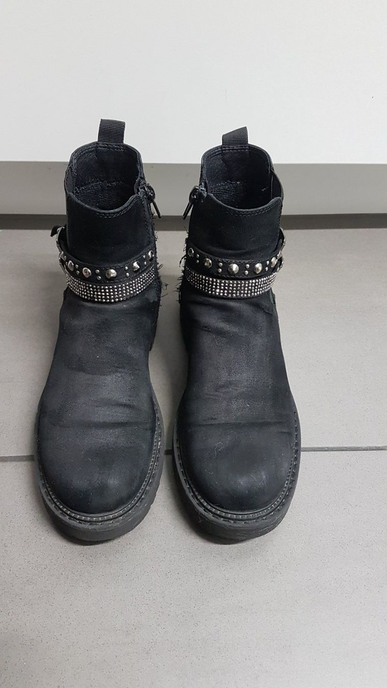 Scarpe per ragazze: Schuhe Mädchen Damen Grösse 37 – Usato da Fehraltorf venduto da 5798graf 1