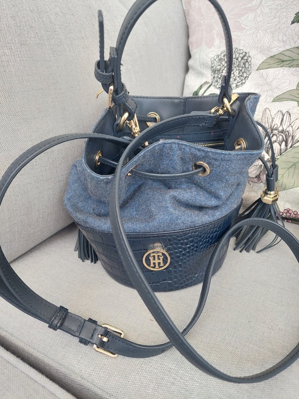 Tommy Hilfiger Sacs femmes: Tommy Hilfiger Tasche – Neuf (Voir description) à Flurlingen par Atea8 1