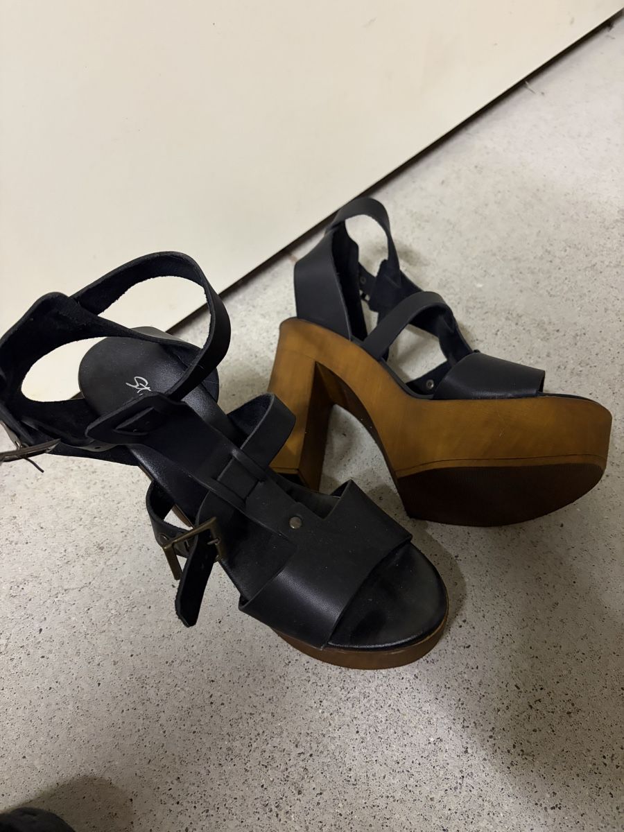 Scarpe da donna: Schuhe Gr.40 – Usato da Grenchen venduto da lyn_8w2w