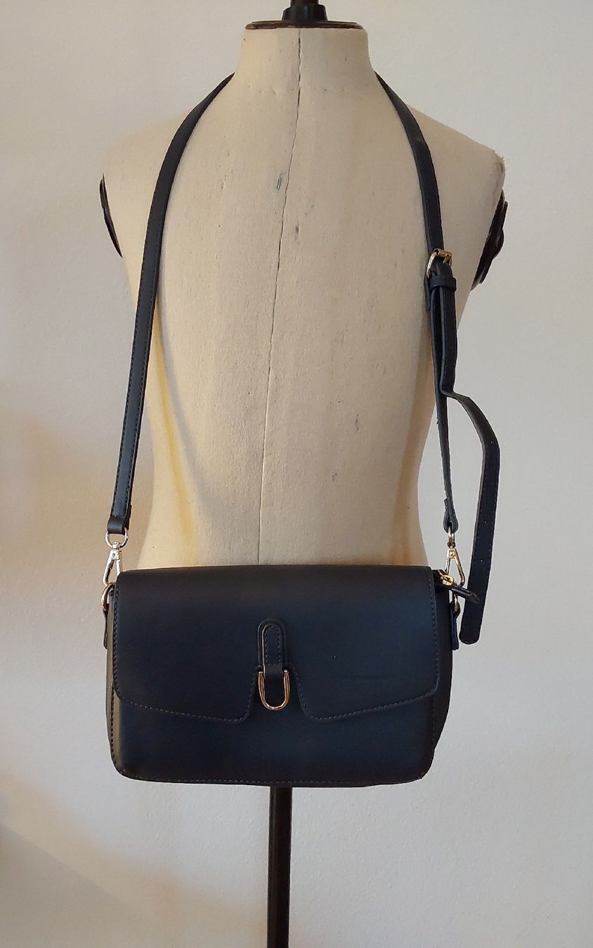 David Jones Borse da donna: Tasche dunkelblau Kunstleder David Jones – Usato da Köniz venduto da scopello12 1