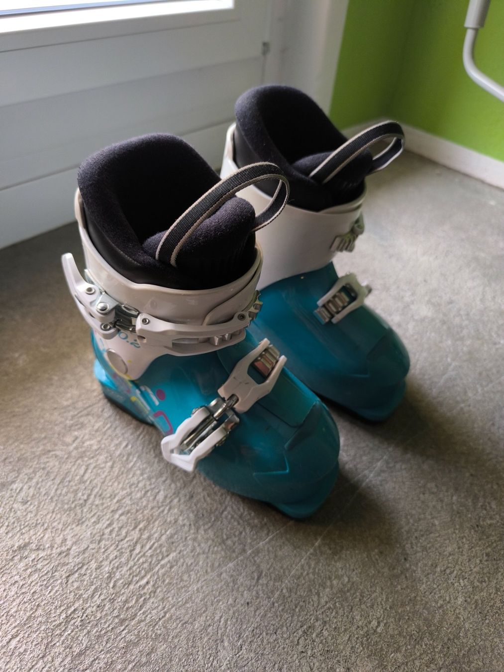Scarpe per ragazzi: Kinder Skischuh – Usato da Kandergrund venduto da slaesch1988