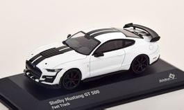 Ford Mustang Shelby GT500 2019-2023 weiss / schwarz     1:43