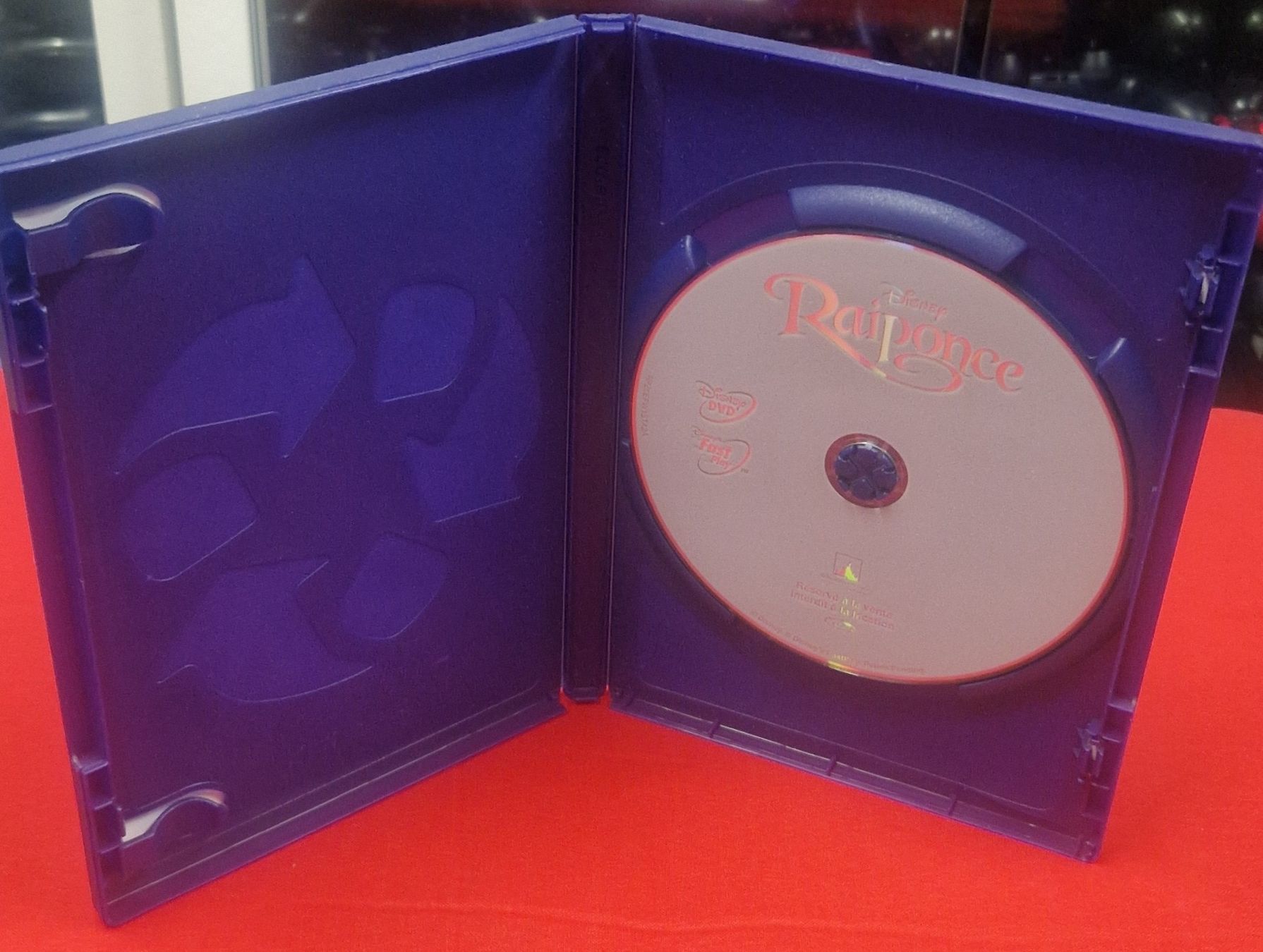 Tutti i DVDs: Raiponce DVD Disney Classic – Usato da Villars-sur-Glâne venduto da MrLobTec 2