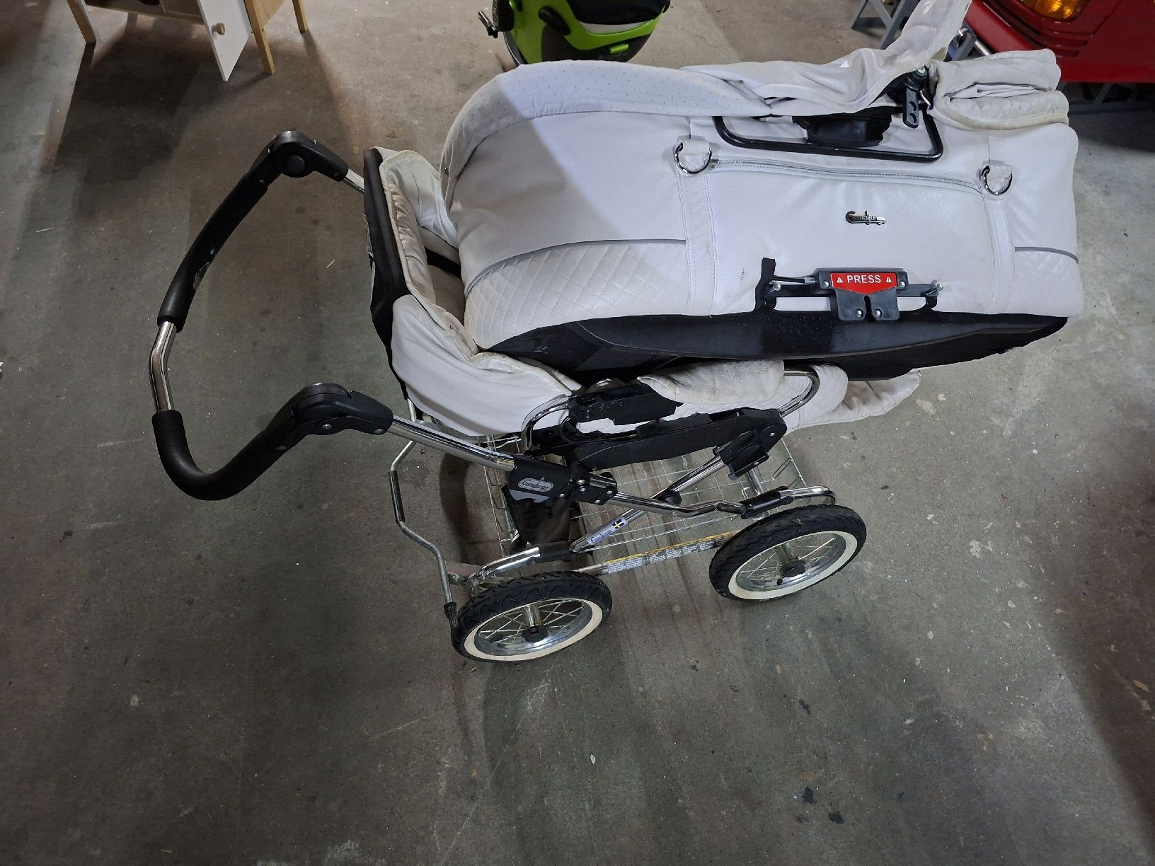 Emmaljunga Carrozzine: Kinderwagen Emmaljunga Mondial de Luxe – Usato da Baden venduto da limafox