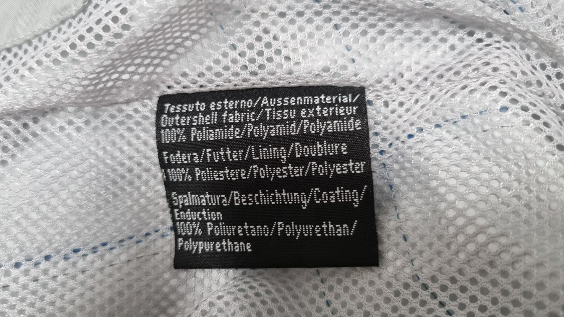 Jacken: Regenjacke unisex – Gebraucht aus Wahlen von Veani 5