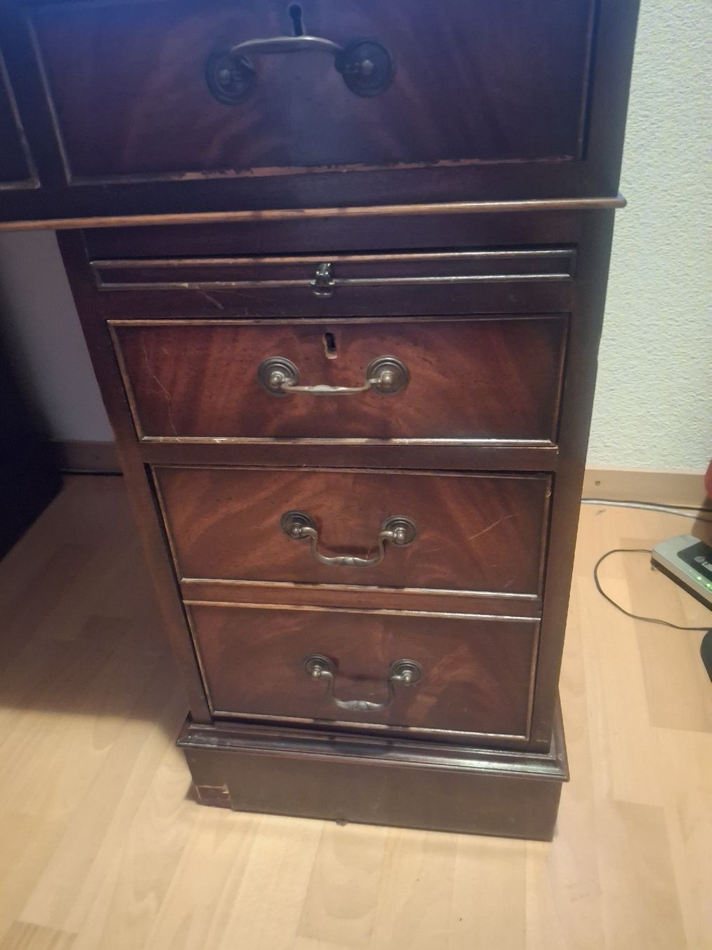 Schreibtische: schreibtisch – Gebraucht aus Salavaux von oski06 3