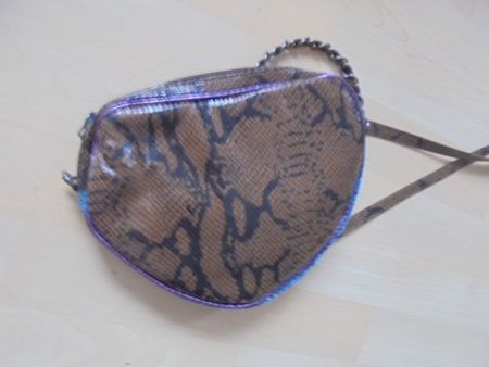Umhängetasche Reptilmuster