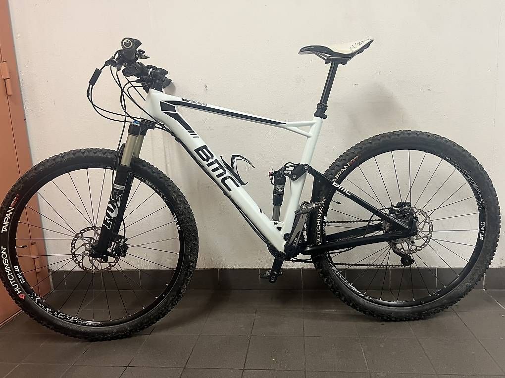 BMC Biciclette: VTT BMC FourStroke02 en Carbone, Taille L – Usato da Versoix venduto da sad_2cl8 1