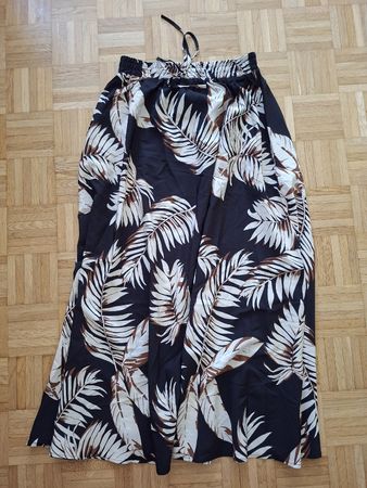 Jupe longue taille L - neuve
