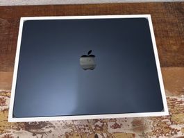 MacBook Air “13. 2025
