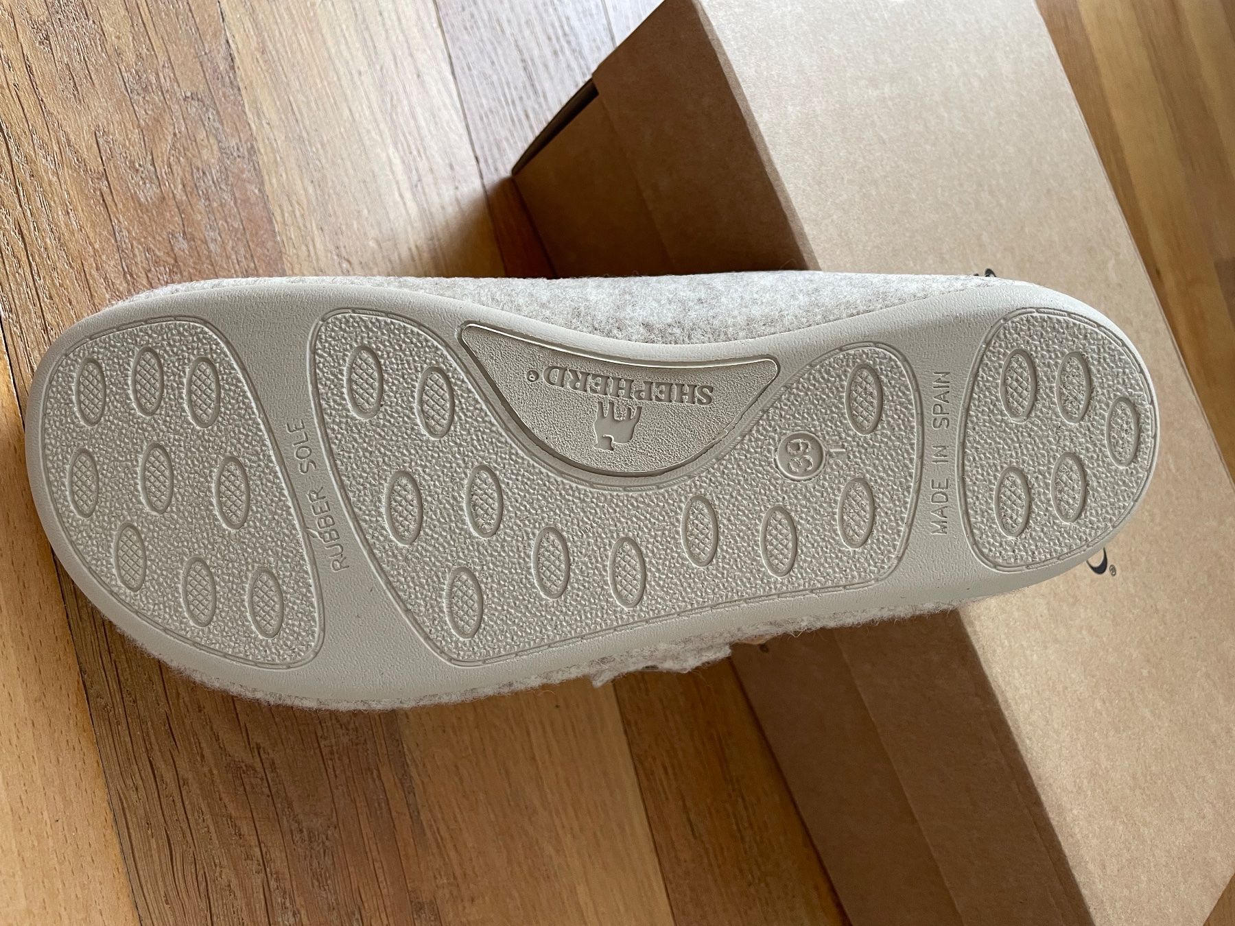Scarpe da uomo: Shepherd Liselott 39 – Nuovo e nell'imballaggio originale da Innertkirchen venduto da Biene7 2