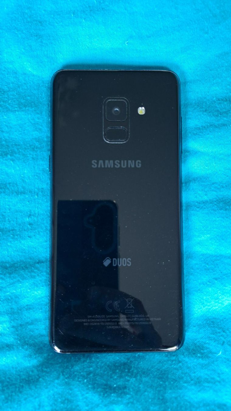 Samsung Handys / Smartphones: Samsung Galaxy A8 - 32GB – Gebraucht aus Sirnach von man_kym6 1