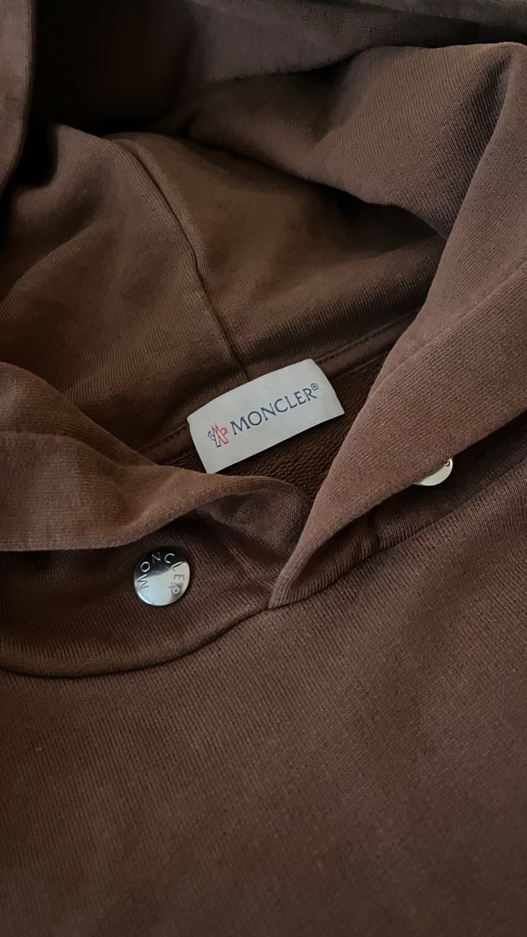 Moncler Pullover & Sweatshirts: Moncler Pullover – Neu (gemäss Beschreibung) aus Horgen von AFKistler 2