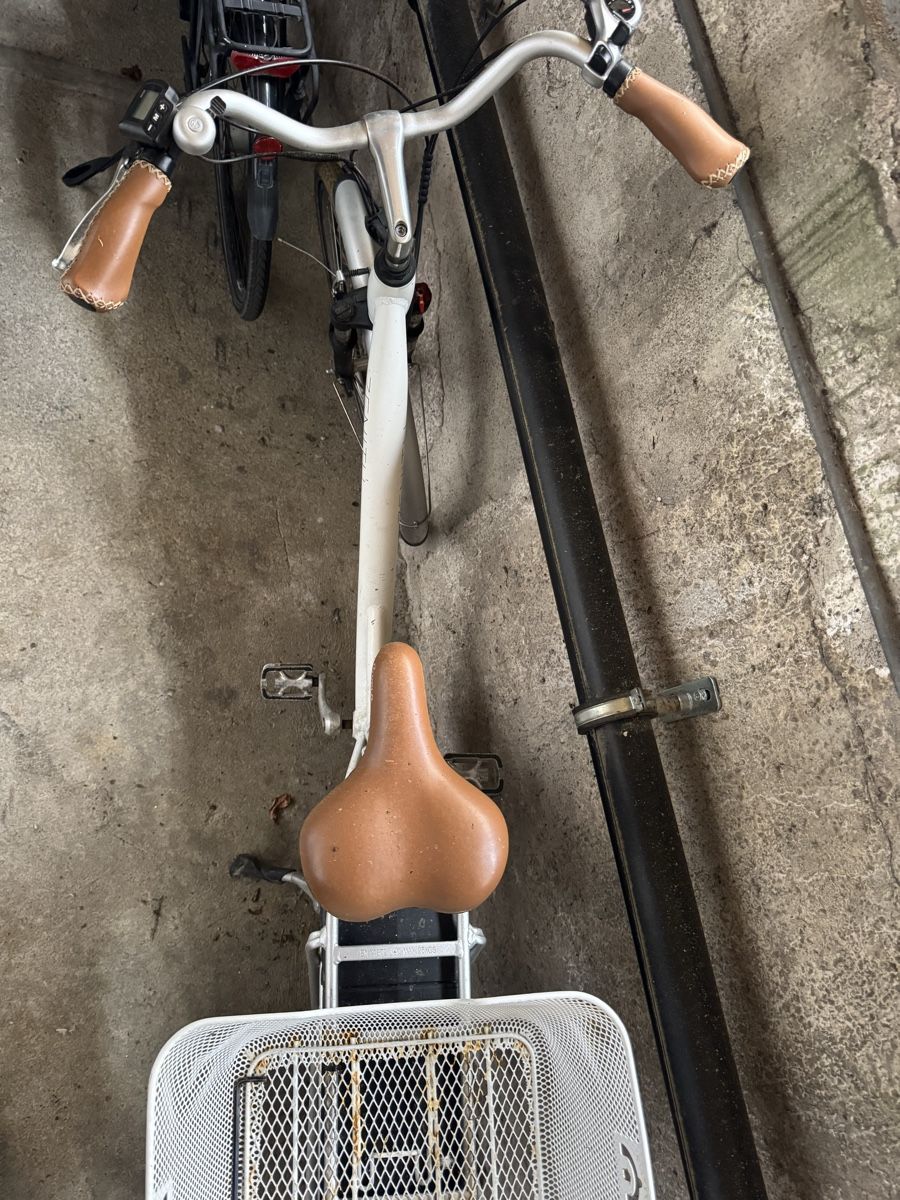 Zenith Bikes Vélos: Zenith Elektrovelo weiss – D'occasion à Schaffhausen par JLots 2