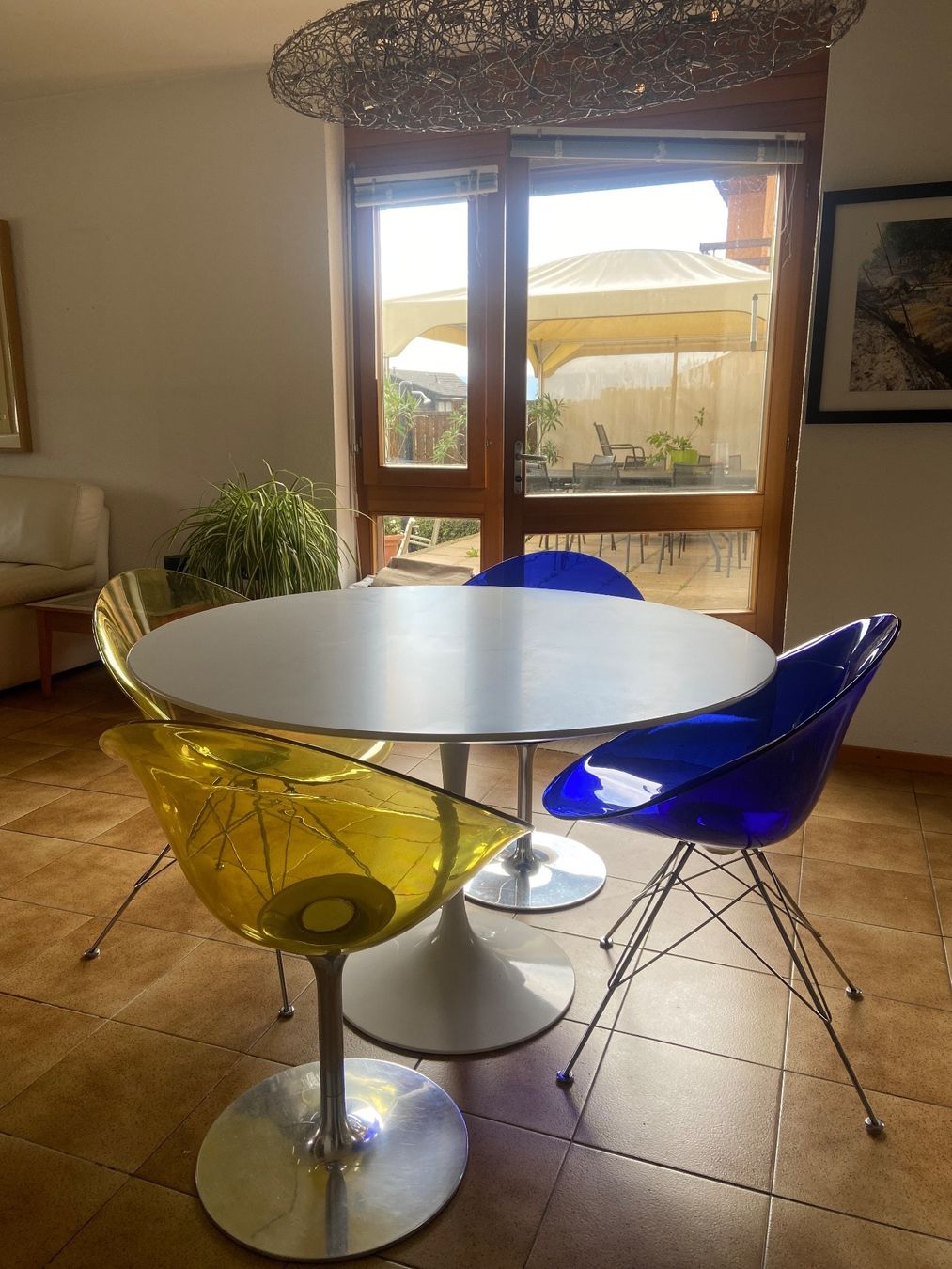 Knoll Set di tavolo e panche: Table Knoll plus 4 chaises Stark – Usato da Morgins venduto da lio_fgf5