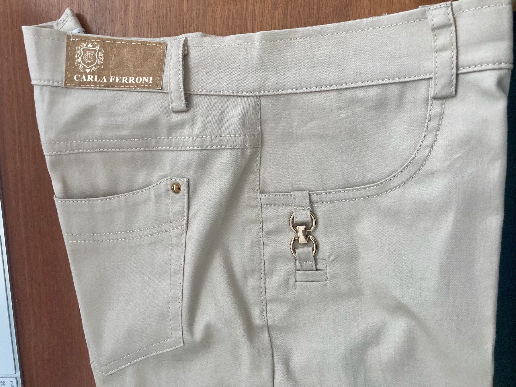 Pantaloni: Neu: 2/3 Shorts Carla Ferroni Gr. 36 – Nuovo e nell'imballaggio originale da Stetten AG venduto da Hanya 4