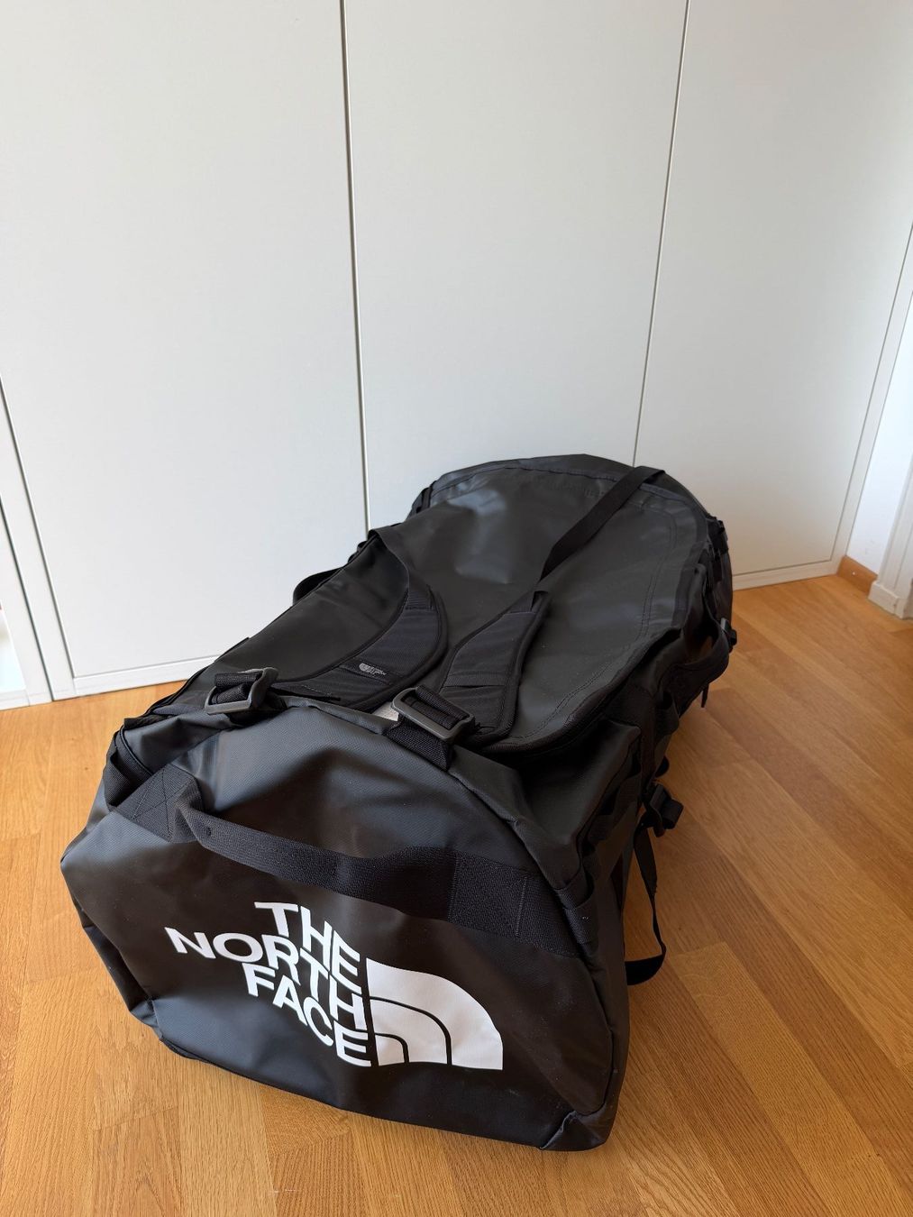 North Face Sacs: North Face Reisetasche XXL – Neuf avec emballage d'origine à Malans GR par Eitschi