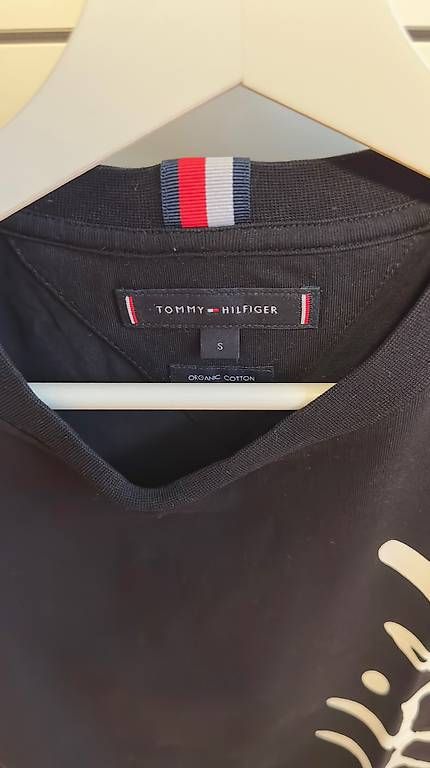 T-shirt: Tommy Hilfiger T-Shirt S – Usato da Romanshorn venduto da cedoo8590 2