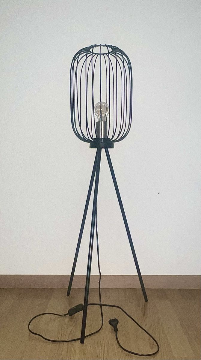 Lampes: Stehlampe industrial – D'occasion à Thun par Lololori 1