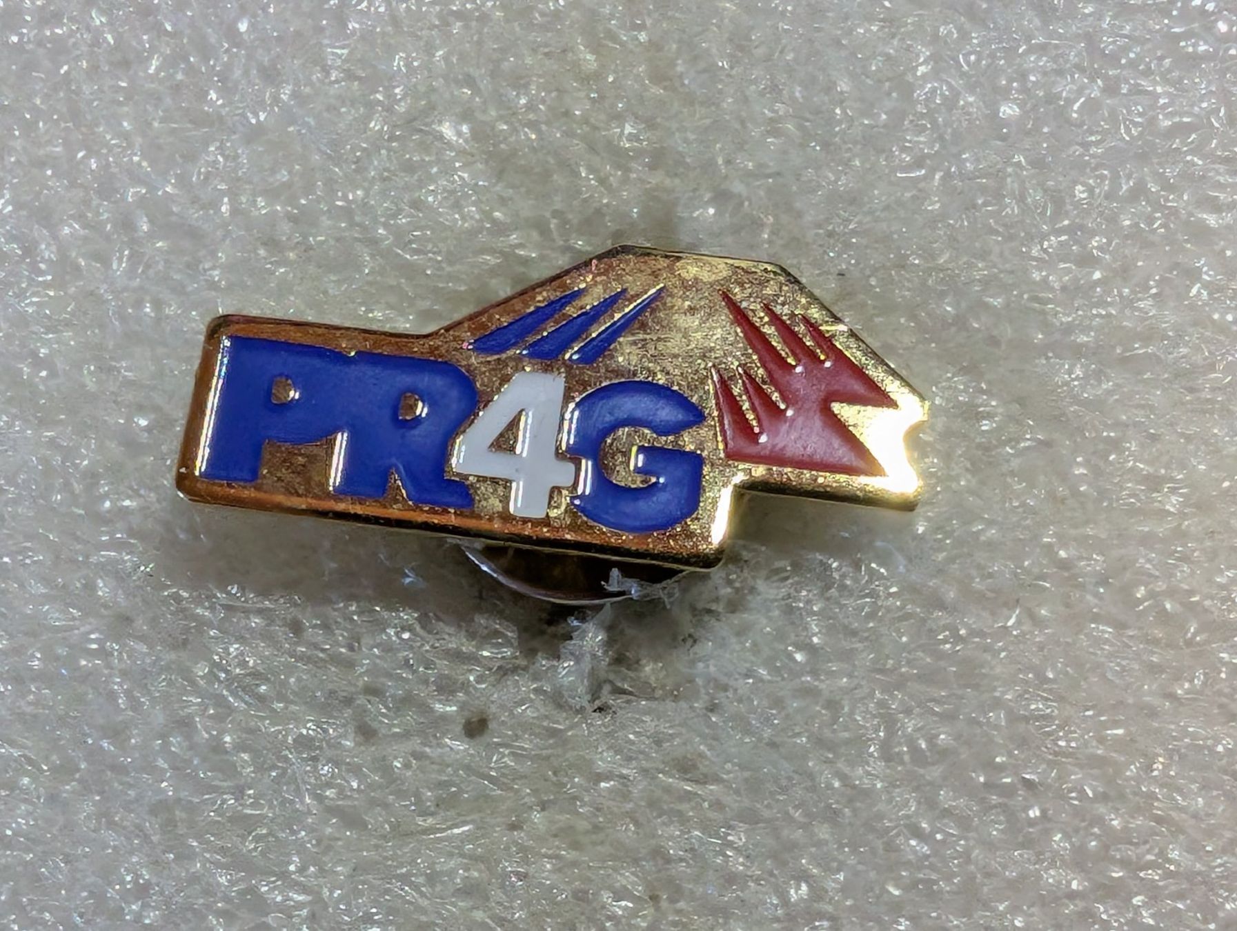 Placchette & Badge: Ansteckpin 126: PR4G – Usato da Oppligen venduto da Pin-Fall-Shop