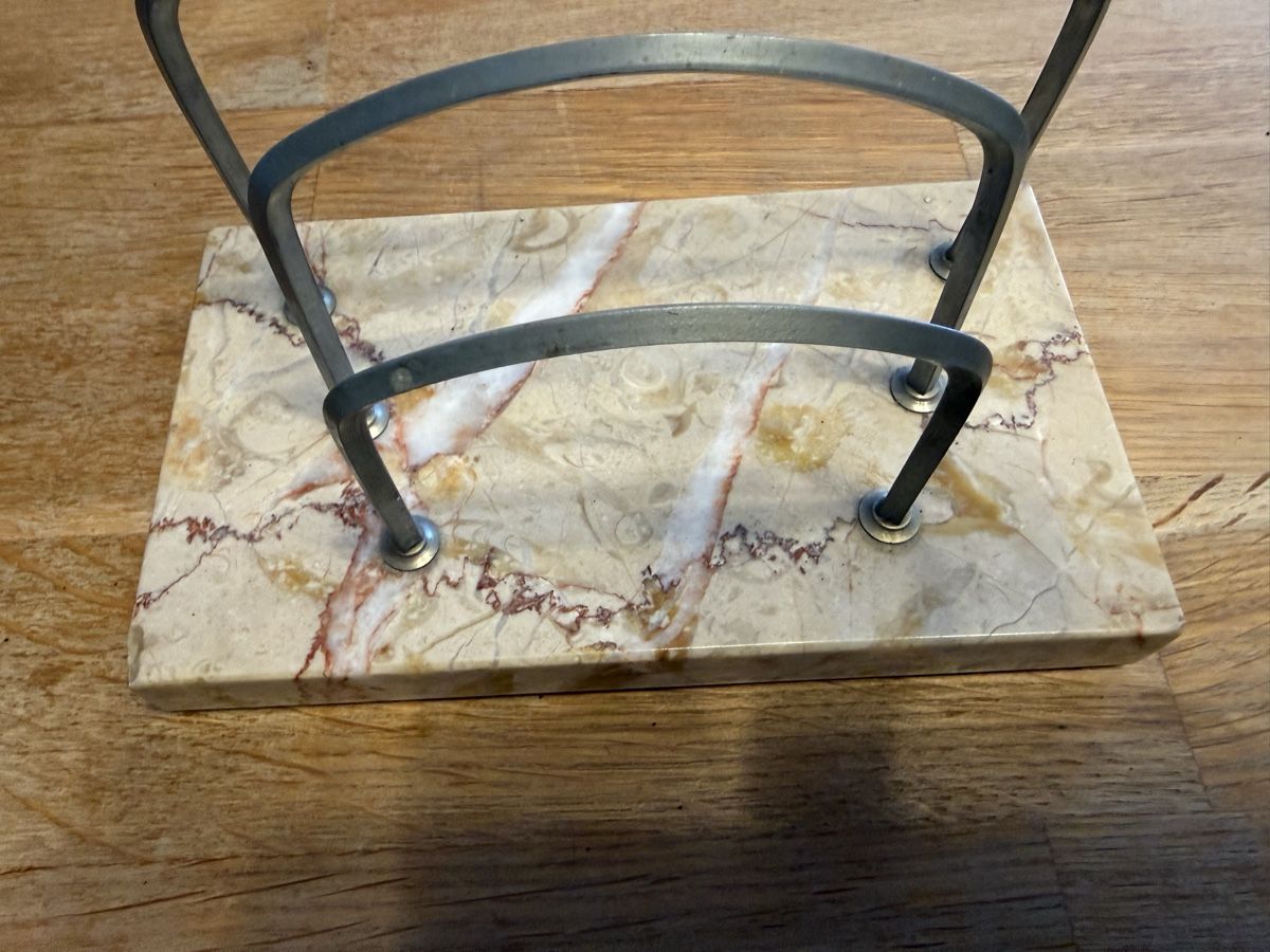 Altro in Antiquarato & Arte: Schreibtischset Marmor, mit Tintenfass & Briefhalter – Usato da Goldach venduto da Messerguru 1