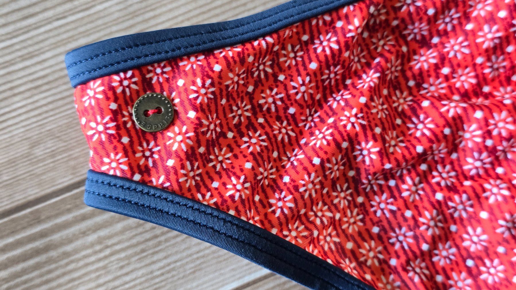 Esprit Badekleider & Bikinis: Esprit Bikini Panty - 42 - Retro Daisy Bikini Bottom – Neu (gemäss Beschreibung) aus Thalwil von VitaMini 3