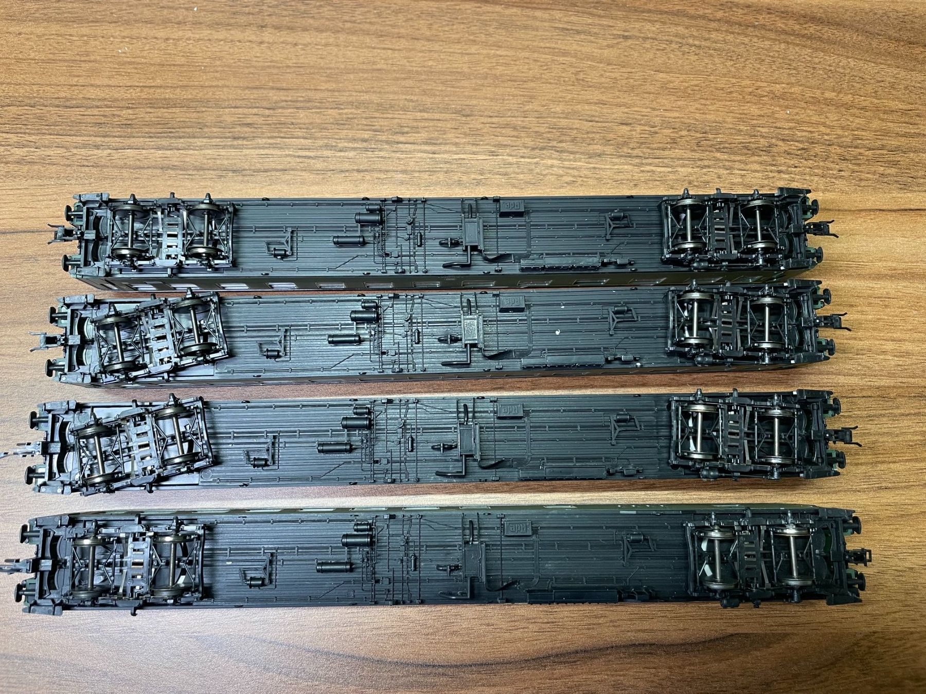 Modellini di ferrovie: ADE 4x Personenwagen der DB in DC – Usato da Villmergen venduto da Mfritz 2
