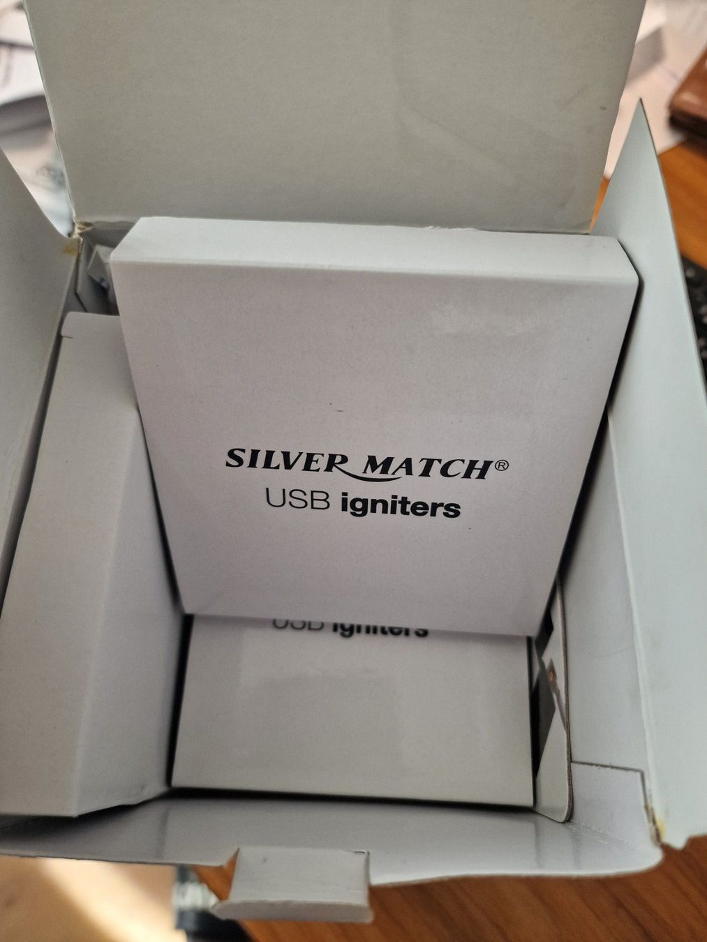 Accendini: 36x Silver Match USB Feuerzeug, Edgware USB Igniter, Neu&OVP – Nuovo e nell'imballaggio originale da Zürich venduto da Allerlei_Shop 3