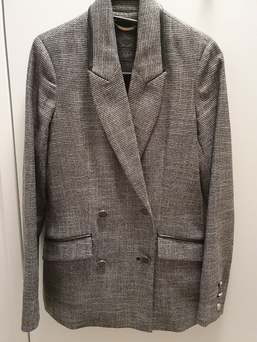 Guess Giacche: Neuer Guess Blazer Grösse XS – Nuovo (secondo la descrizione) da Wettingen venduto da __Dom__ 1