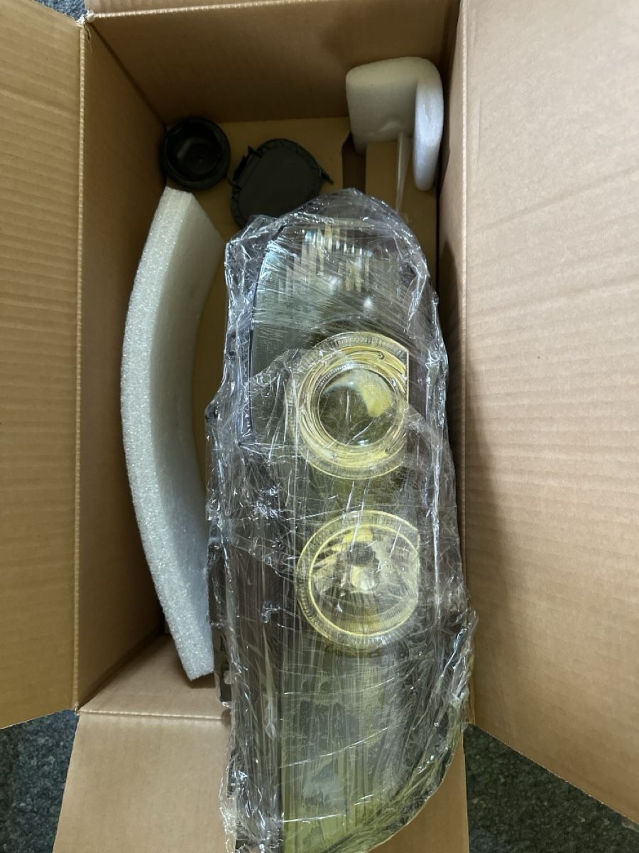 Scheinwerfer: BMW E46 04.2003+ - ANGEL EYES SCHEINWERFER  – Neu und originalverpackt aus Hunzenschwil von mau_v22r 2