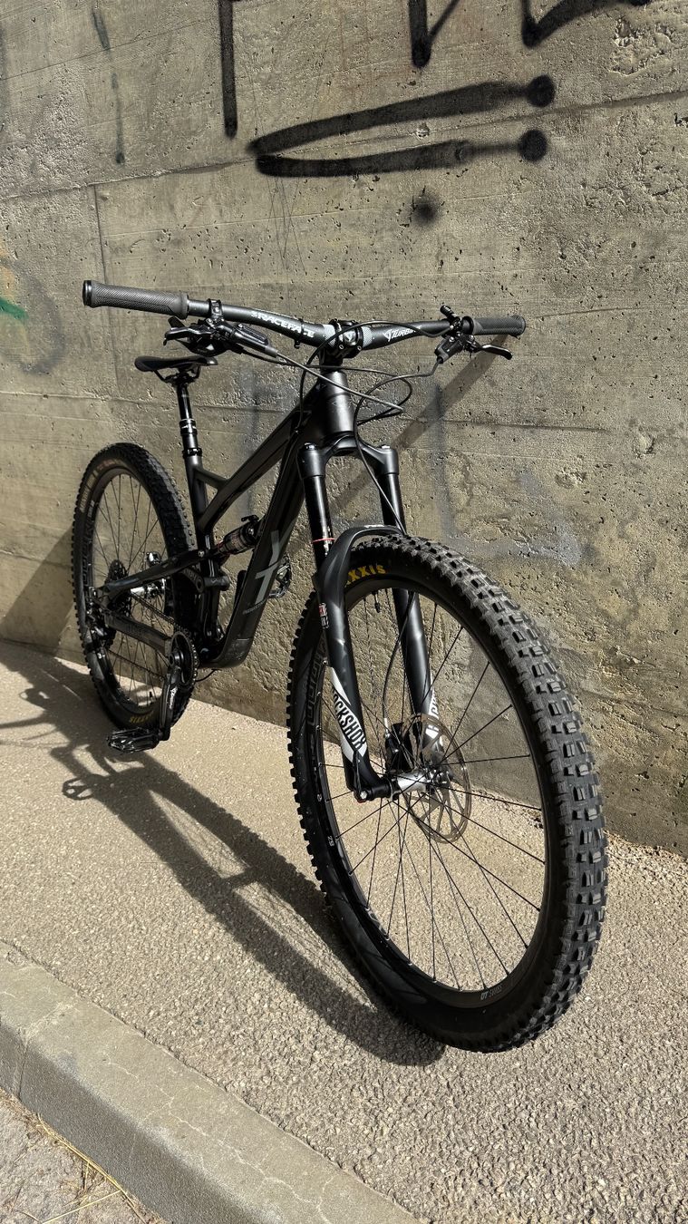 YT Biciclette: YT Industries Jeffsy Cf Comp 1 Carbon 29 – Usato da St. Erhard venduto da secc 1