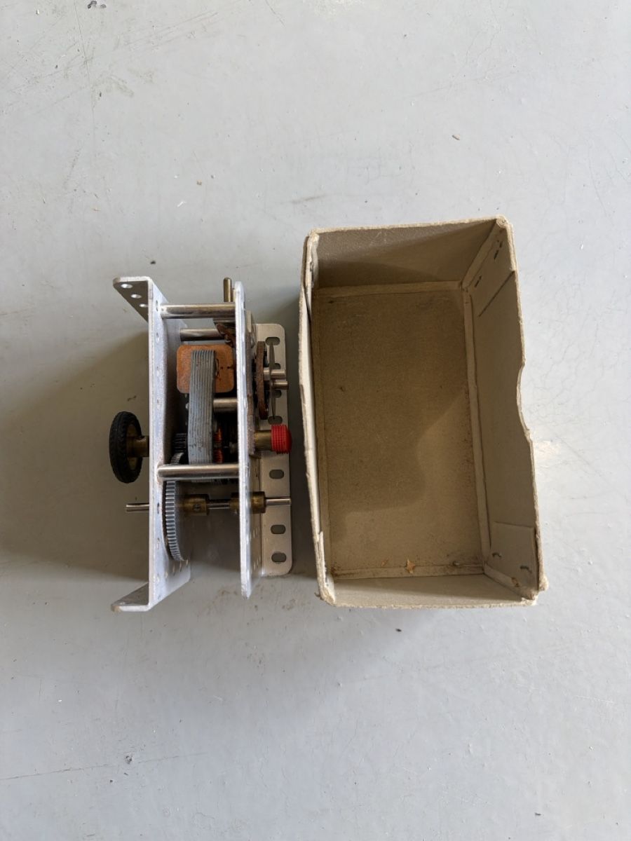 Stokys Kit di costruzioni: Ab 1.- Stokys Elektromotor M1 – Usato da Grenchen venduto da JJ___ 1