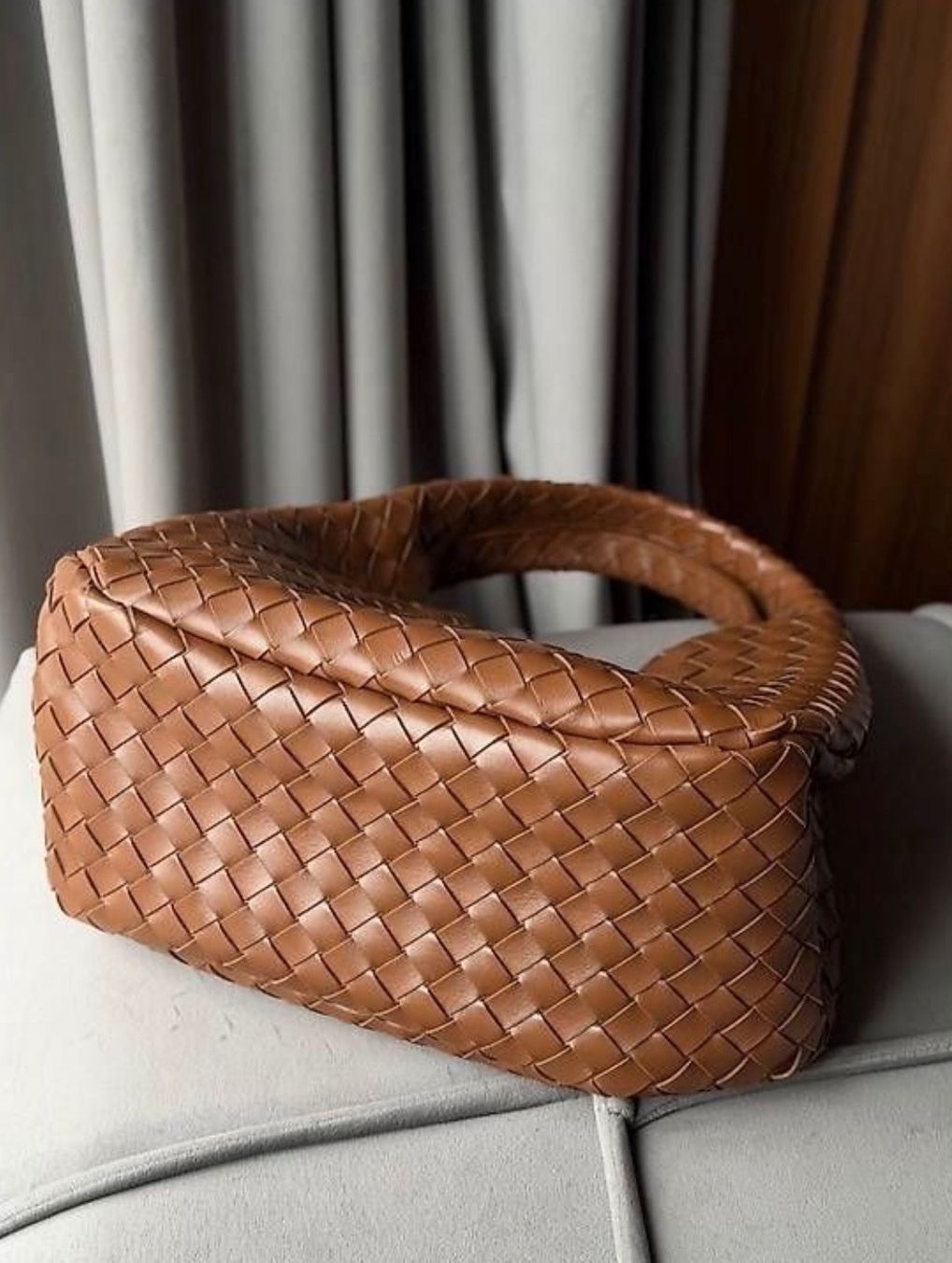 Bottega Veneta Borse: Bottega Veneta Campana – Nuovo (secondo la descrizione) da Zollikerberg venduto da moxima 2