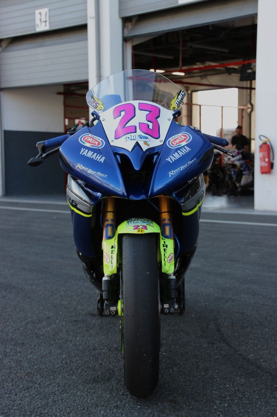 Yamaha Strada: Yamaha R6 – Usato da Zwillikon venduto da Yoilla 2