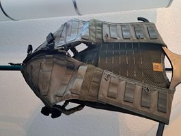 Weste MBAS Schweizer Armee aus Truppenversuch