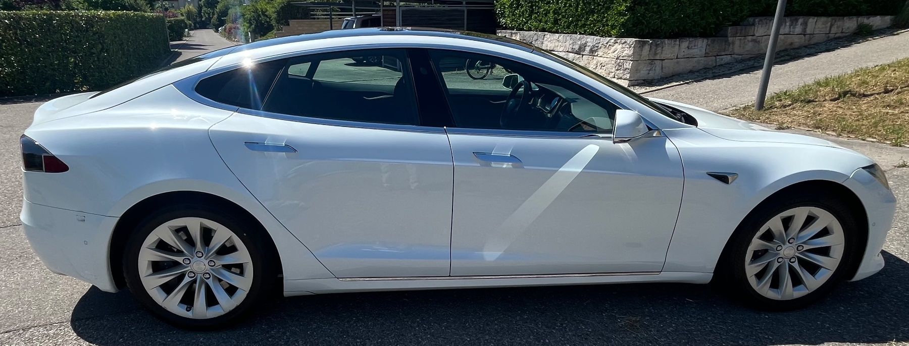 Tesla Autos: Tesla Model S Maximale Reichweite (100D) – Gebraucht aus Düdingen von inf_2nkb 2